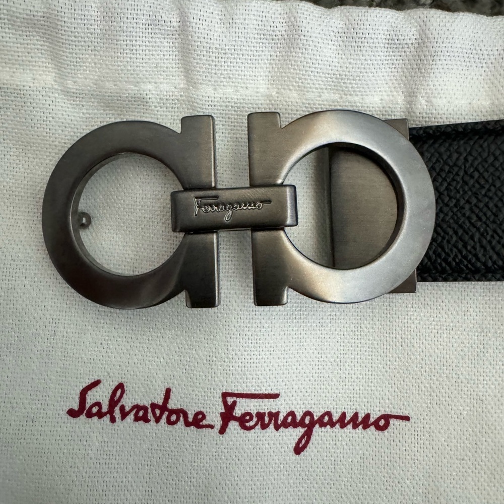 Brand New Salvatore Ferragamo reversible belt size 95